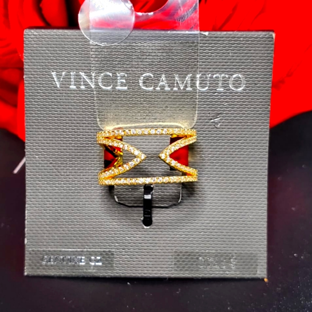 Vince Camuto ring 💍